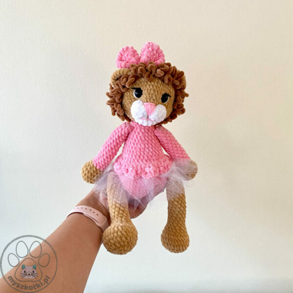 Little lioness in a tulle skirt 2 - baby lion,crochet lion,crochet lion,lioness
