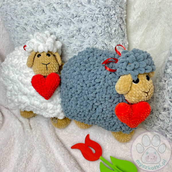 Adorable sheep pillow - crochet pattern 6 - cute sheep cushion, pattern, cute sheep cushions
