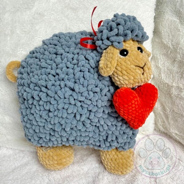 Adorable sheep pillow - crochet pattern 2 - cute sheep cushion, pattern, cute sheep cushions