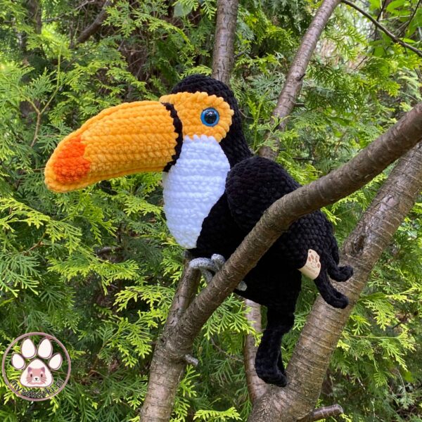Toucan 35cm 1 - toucan,cuddly toy,tropical birds,tropical bird,amigurumi,crochet bird,baby gift