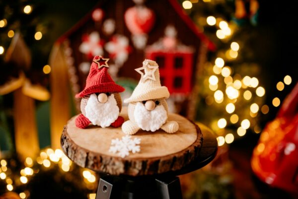 Roundel gnome 10-15 cm 2 - gnome,gnome,keychain,keychain,mice,pendant,holiday decoration,christmas,christmas,holiday,dwarf,table decoration,handmade,crochet toy,crochet elf,crochet dwarf,key chain,gift idea