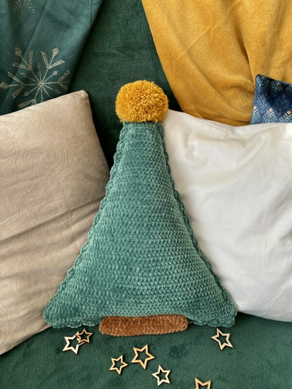 Christmas tree pillow with pom-pom 1 - Christmas tree cushion,pom-pom cushion,decorative cushion,holiday decoration,christmas,couch,living room,home decoration,mickey,decorative cushions
