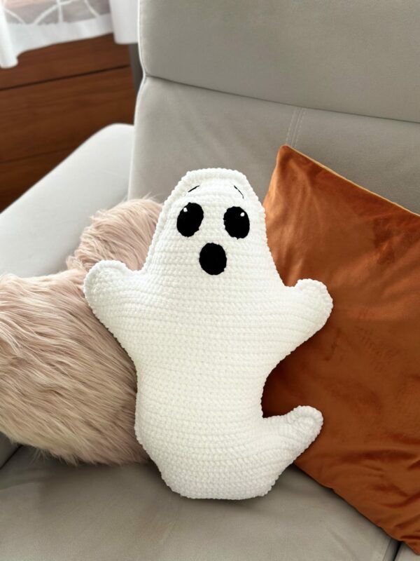 Ghost pillow pattern 1 - pillow pattern - ghost,ghost pillow,ghost,halloween,halloween gift,gift idea,baby room,gift for him,holiday decoration,crochet pattern,amigurumi,crochet pillow